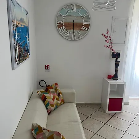 Апартаменты Scalinatella House Неаполь