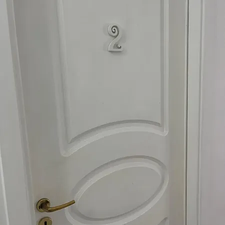 Апартаменты Scalinatella House *